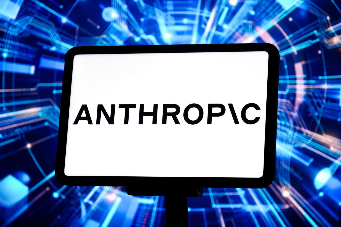 Anthropic raises $65B at ~$965B valuation, eclipsing OpenAI, and confidentially